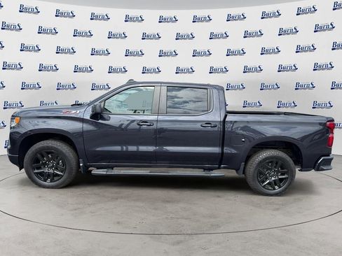 Used 2023 Chevrolet Silverado 1500 RST w/ Z71 Off-Road Package AWD/4WD image 4