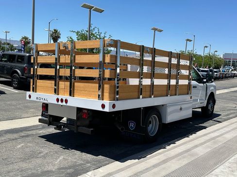 New 2025 Ford F350 XL w/ XL Chrome Package RWD image 7