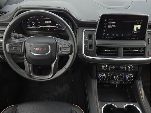 Used 2023 GMC Yukon AT4 w/ LPO, Floor Liner Package image 12