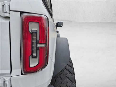Used 2022 Ford Bronco Badlands AWD/4WD image 11