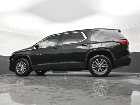 Used 2023 Chevrolet Traverse LT FWD image 21