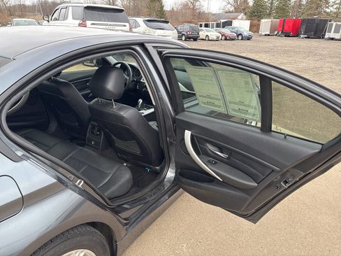 Used 2012 BMW 328i Sedan RWD image 14