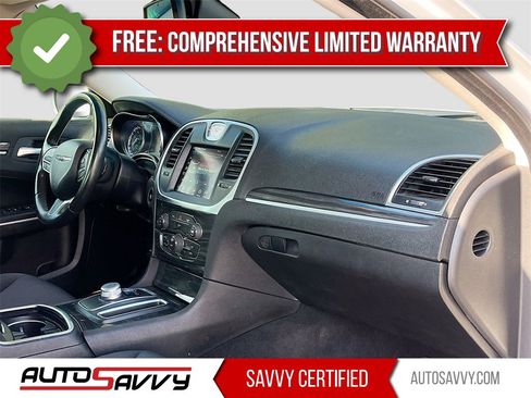 Used 2020 Chrysler 300 Touring w/ Sport Appearance Package image 27