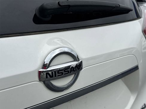 Used 2015 Nissan Rogue SL w/ SL Premium Package AWD/4WD image 10