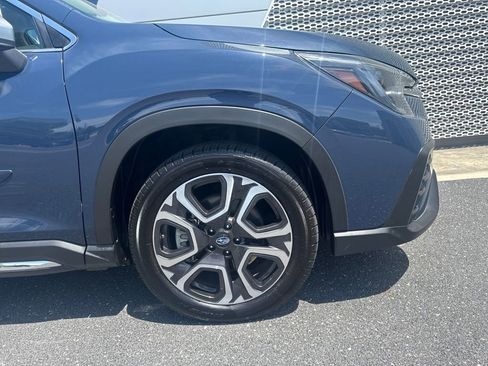 Used 2023 Subaru Ascent Touring AWD/4WD image 28