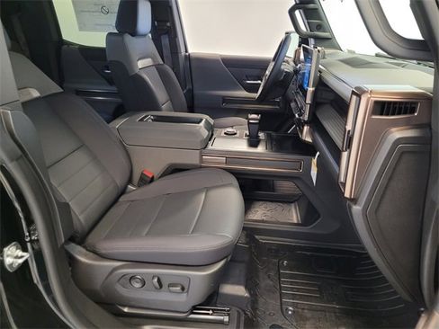 New 2025 GMC Hummer EV 2X image 13