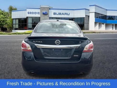 Used 2015 Nissan Altima 2.5 S w/ Special Edition Package FWD image 5