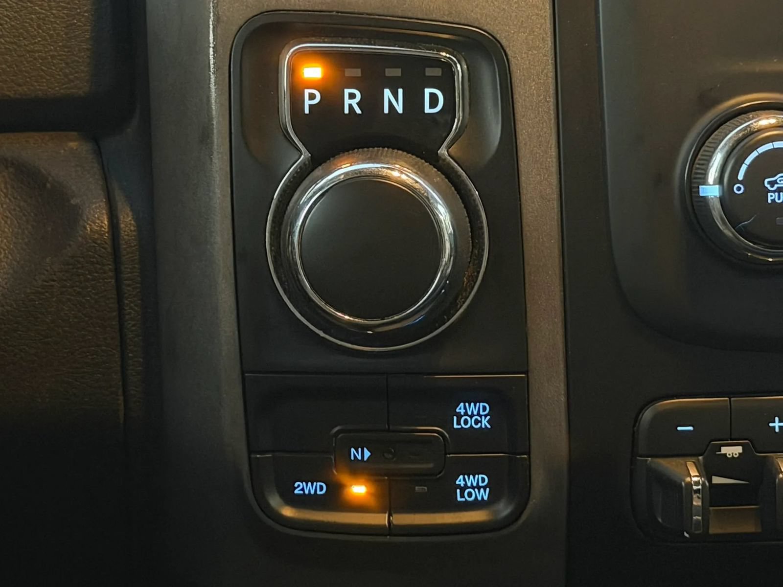 Used 2016 RAM 1500 Tradesman w/ Chrome Appearance Group AWD/4WD image 19