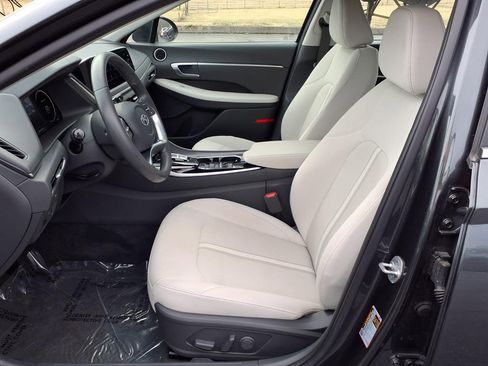 Used 2023 Hyundai Sonata SEL w/ Convenience Package image 11