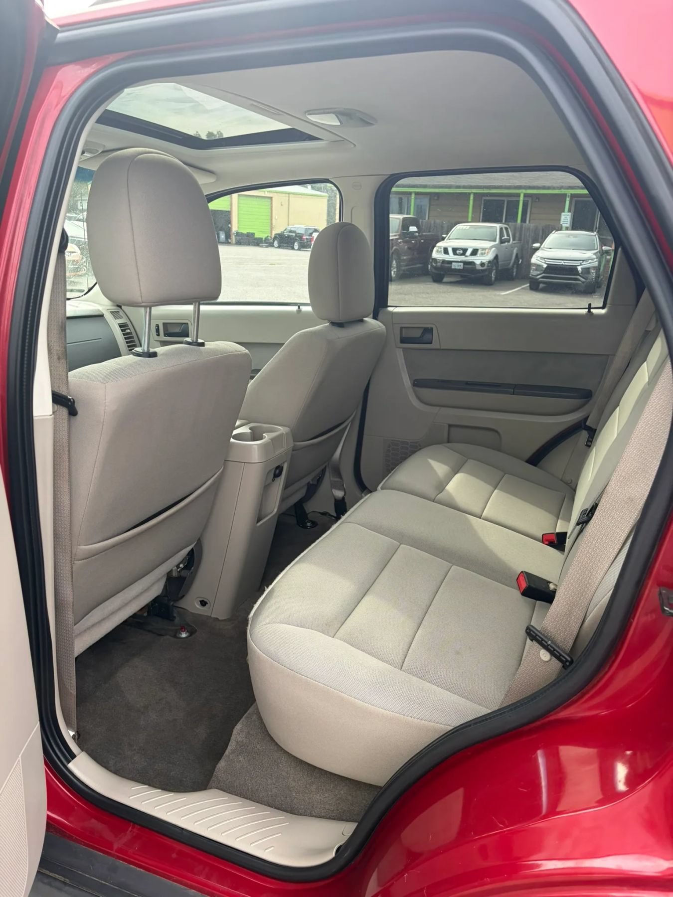 Used 2010 Ford Escape XLT FWD image 11