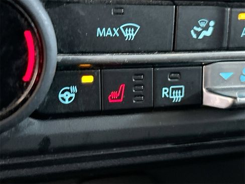 Used 2022 Ford Bronco Wildtrak image 30