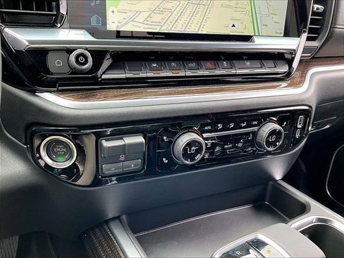 New 2026 Chevrolet Silverado 1500 RST w/ Redline Edition AWD/4WD image 22