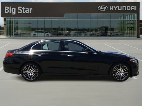 Used 2025 Mercedes-Benz C 300 4MATIC Sedan image 5