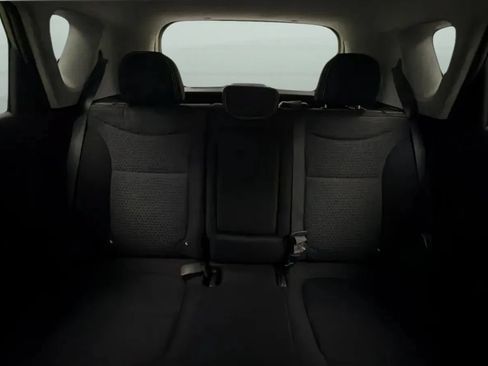Used 2015 Kia Soul + FWD image 18