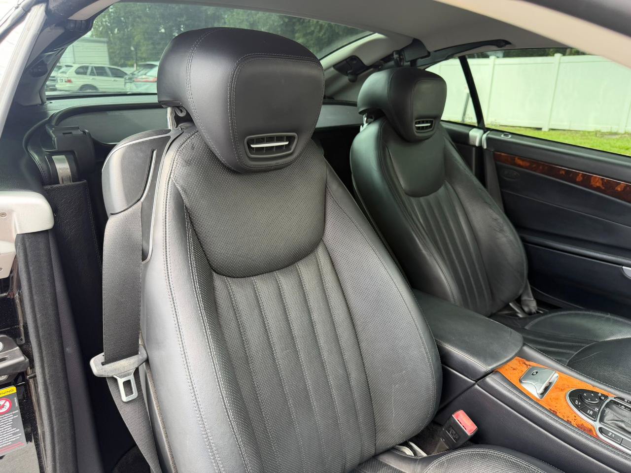 Used 2011 Mercedes-Benz SL 550 image 48