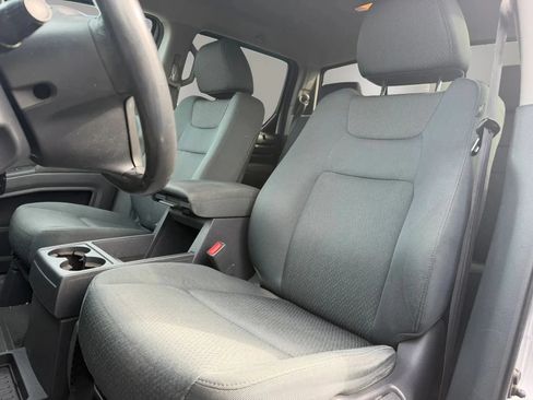 Used 2014 Honda Ridgeline Sport image 10
