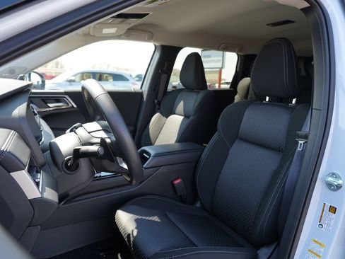 New 2026 Mitsubishi Outlander ES AWD/4WD image 12