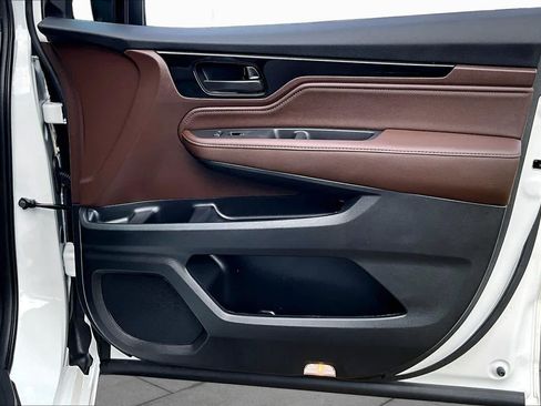 Used 2026 Honda Odyssey Touring image 22