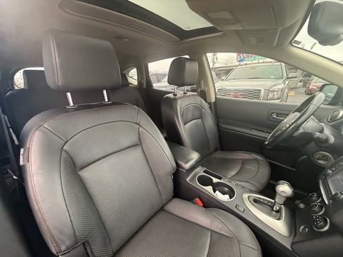 Used 2012 Nissan Rogue SL image 25