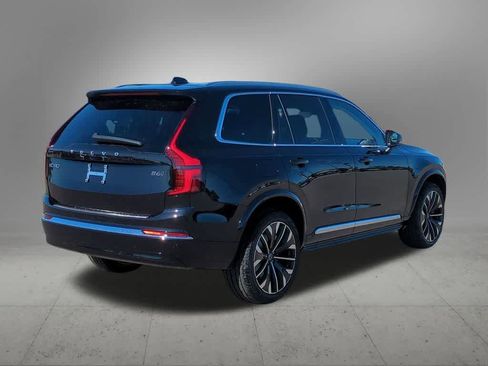 New 2026 Volvo XC90 B6 Plus w/ Protection Package Premier image 6
