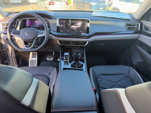 New 2026 Volkswagen Atlas Peak Edition AWD/4WD image 29