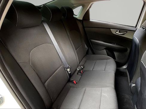 Used 2020 Kia Forte LXS FWD image 23