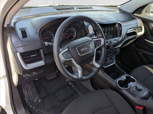 Used 2018 GMC Terrain SL image 10