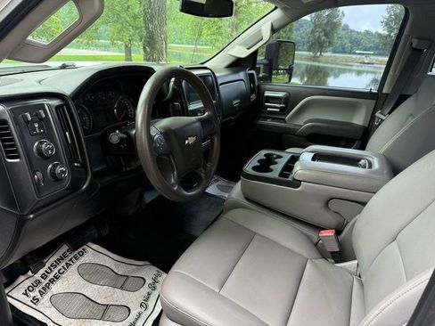 Used 2018 Chevrolet Silverado 2500 W/T w/ WT Fleet Convenience Package AWD/4WD image 11