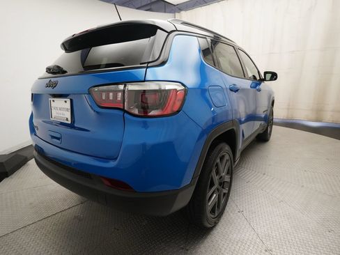Used 2026 Jeep Compass Limited AWD/4WD image 13