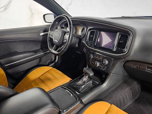 Used 2022 Dodge Charger Scat Pack RWD image 11