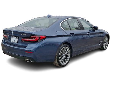 Certified 2023 BMW 530i xDrive w/ Premium Package image 6