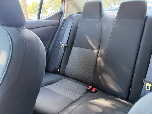 Used 2025 Nissan Sentra SV FWD image 39