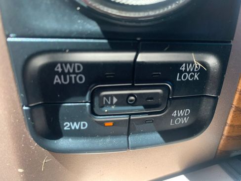 Used 2016 RAM 1500 Laramie Longhorn w/ Convenience Group AWD/4WD image 29