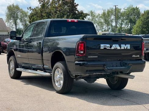 Used 2025 RAM 2500 Big Horn AWD/4WD image 11