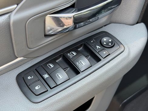 Used 2015 RAM 1500 Big Horn image 14