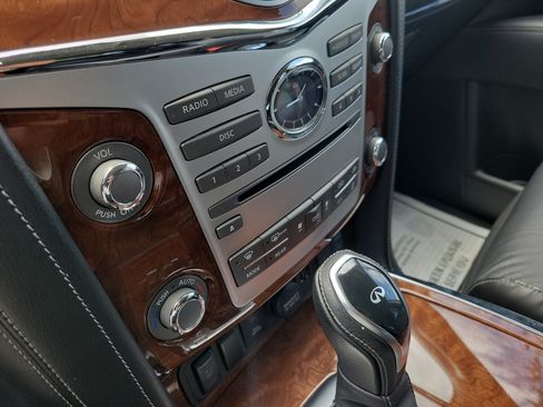 Used 2019 INFINITI QX80 Luxe w/ All-Season Package RWD image 24