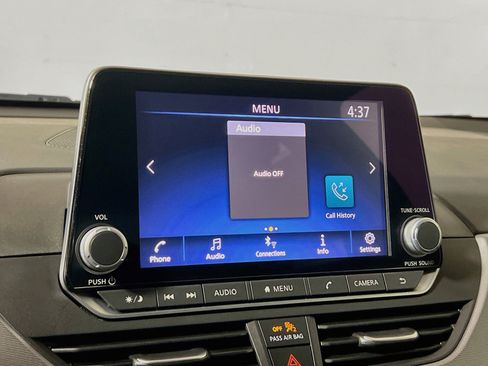 Used 2024 Nissan Altima 2.5 SR FWD image 27