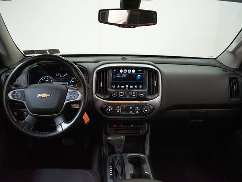 Used 2016 Chevrolet Colorado LT w/ LT Convenience Package AWD/4WD image 11