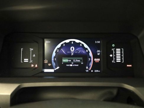 Certified 2025 Toyota Tacoma SR5 image 15