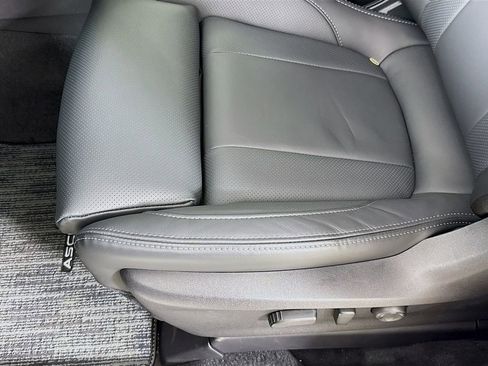 New 2026 Subaru Ascent Limited AWD/4WD image 22