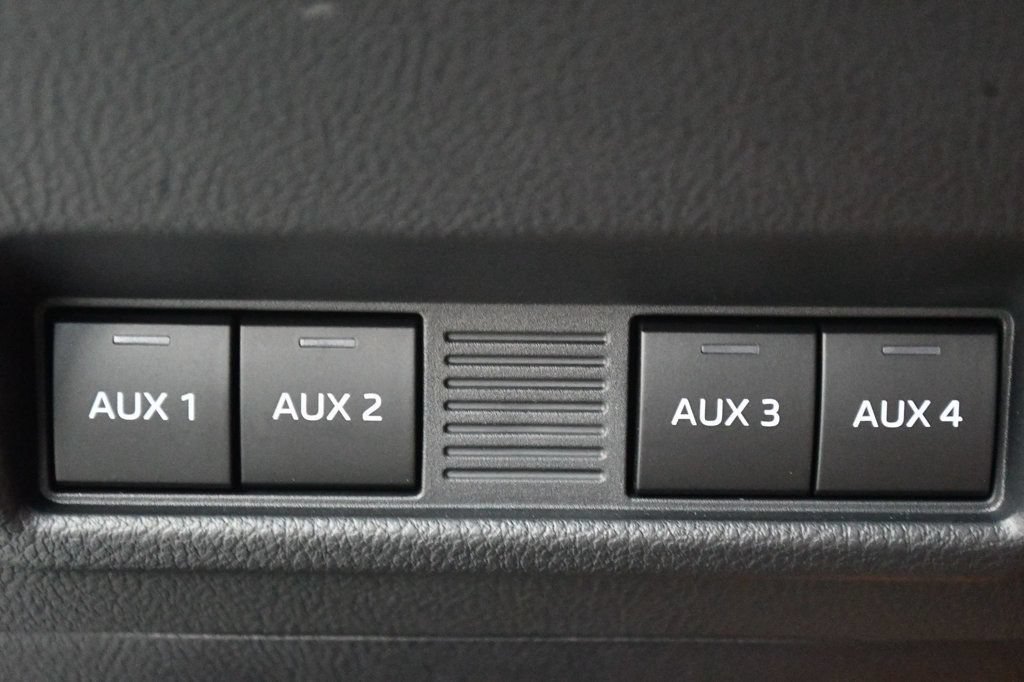 Used 2025 Lexus GX 550 w/ Accessory Package (CT) AWD/4WD image 46