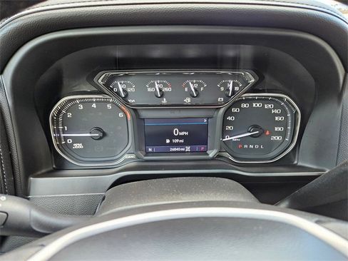 Used 2022 GMC Sierra 1500 SLT w/ SLT Convenience Package image 19