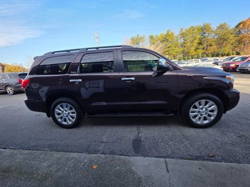 Used 2012 Toyota Sequoia Platinum image 4