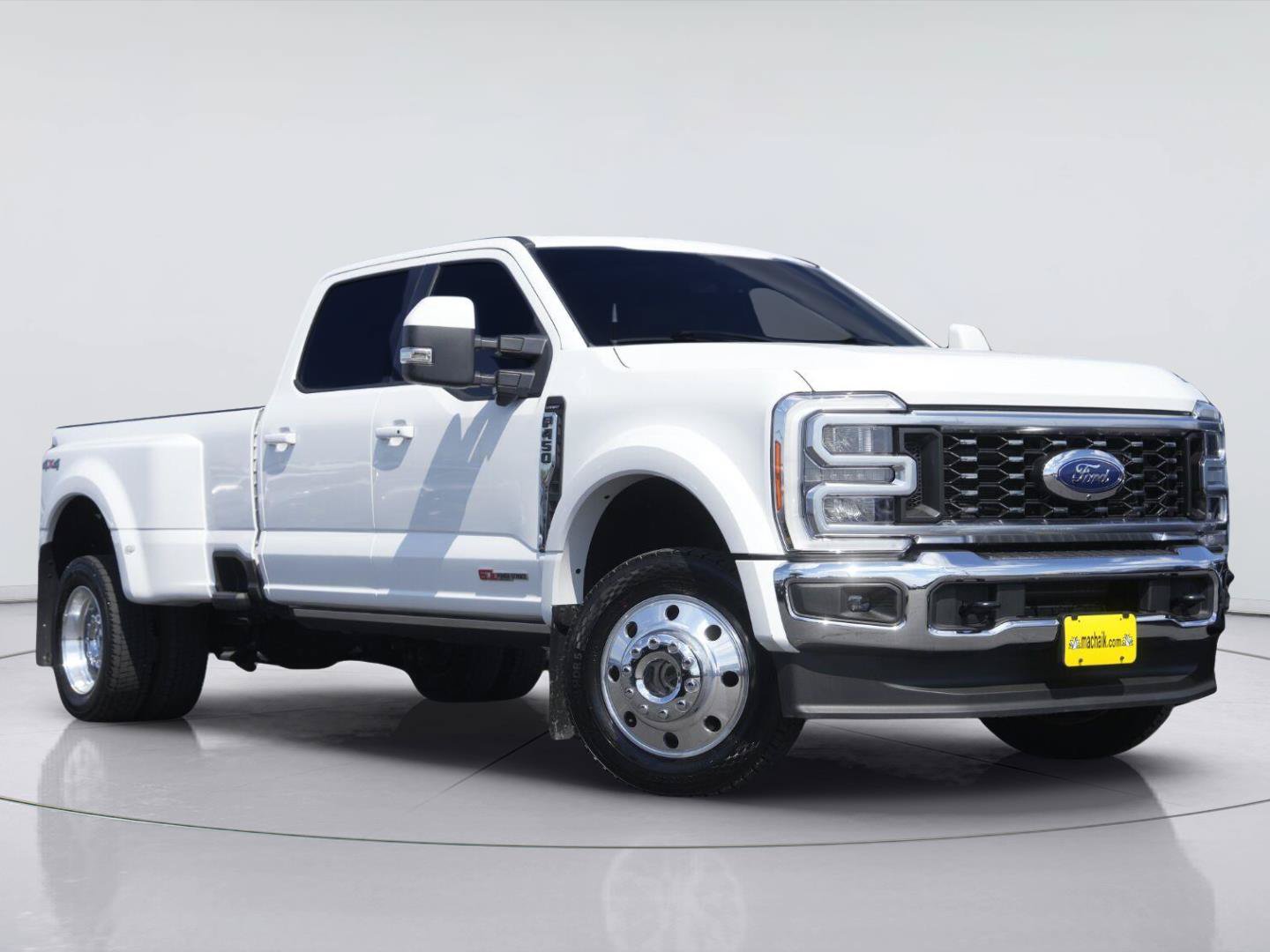 Used 2023 Ford F450 Lariat w/ Camper Package AWD/4WD image 2