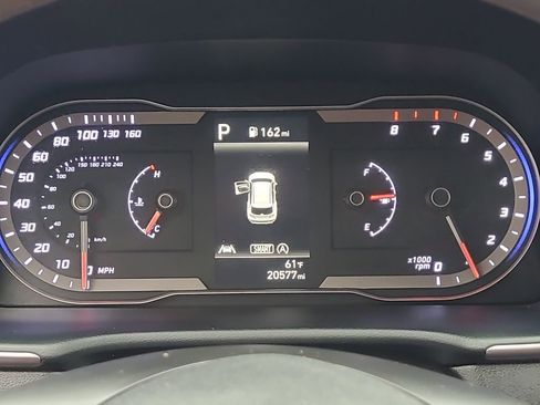 Used 2024 Hyundai Tucson SE image 25