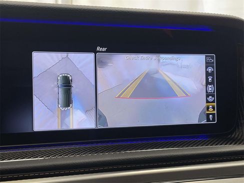 Used 2022 Mercedes-Benz G 63 AMG 4MATIC image 32