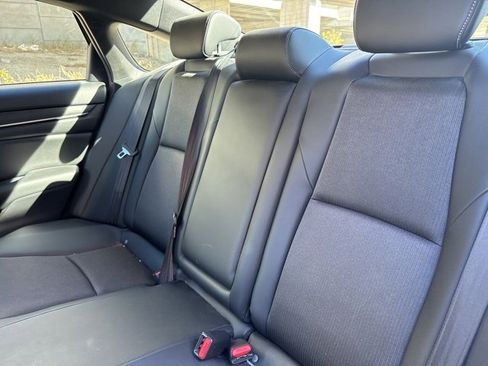 Used 2022 Honda Accord Sport image 8