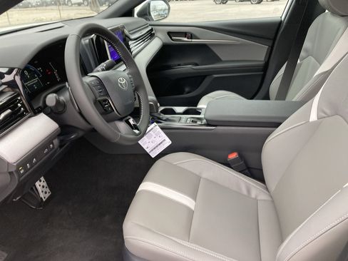 Certified 2026 Toyota Camry SE image 16
