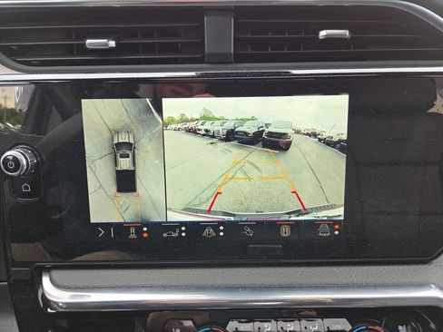 Used 2025 GMC Sierra 3500 Denali AWD/4WD image 22