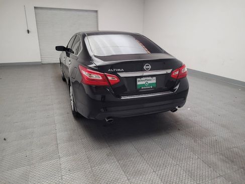 Used 2017 Nissan Altima 2.5 S w/ Power Driver Seat Package image 6